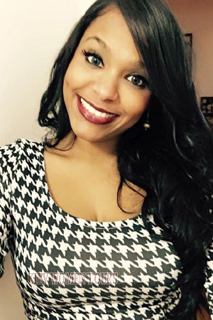 152500 - Maria Stephanie Age: 33 - Spain