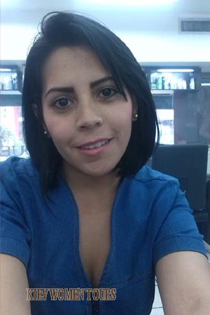 152518 - Karol Age: 35 - Colombia