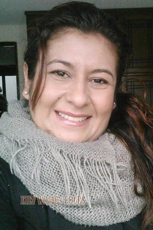 153610 - Lina Age: 39 - Colombia