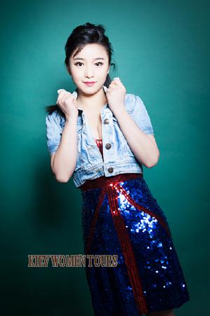 153821 - Feifei Age: 37 - China