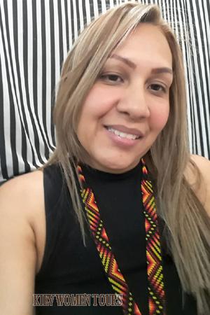 159779 - Tatiana Age: 42 - Colombia
