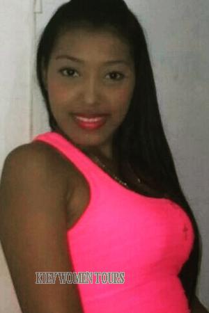 162802 - Ana Age: 29 - Colombia