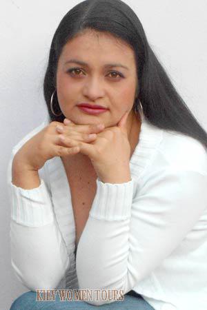 164158 - Nora Astrid Age: 41 - Colombia