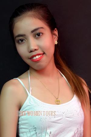 167072 - Ferdilisa Age: 27 - Philippines