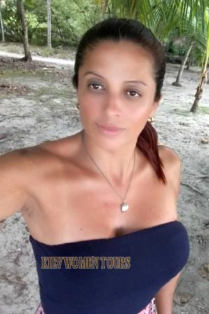 Ladies of Nueva Esparta