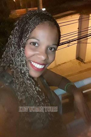 172111 - Rosalba Age: 47 - Colombia