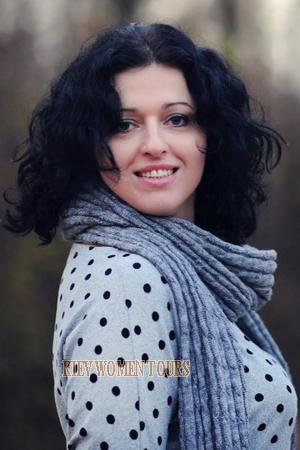 172188 - Irina Age: 44 - Ukraine