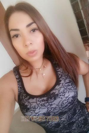 179307 - Ciliana Age: 41 - Colombia
