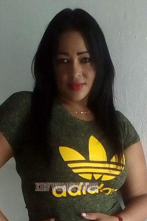 180491 - Yarlen Age: 49 - Colombia