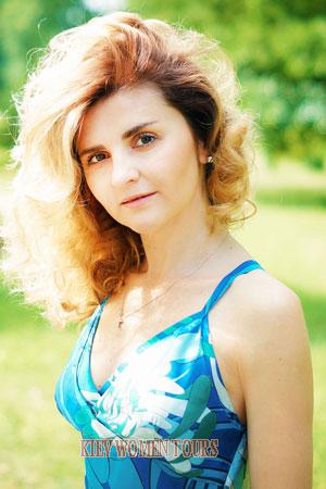 181011 - Viktoria Age: 47 - Ukraine