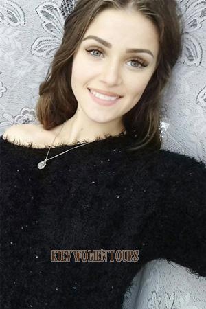 181775 - Lyubov Age: 26 - Ukraine