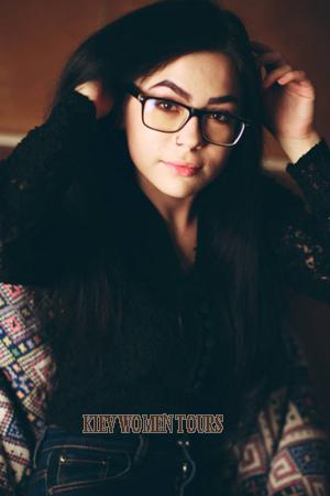 183137 - Anna Age: 26 - Ukraine