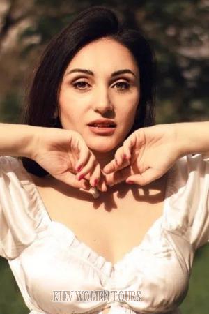 183270 - Violetta Age: 45 - Ukraine