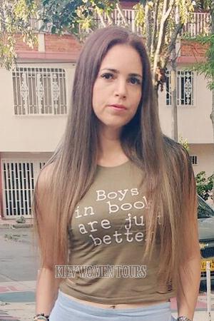 185022 - Andrea Age: 43 - Colombia