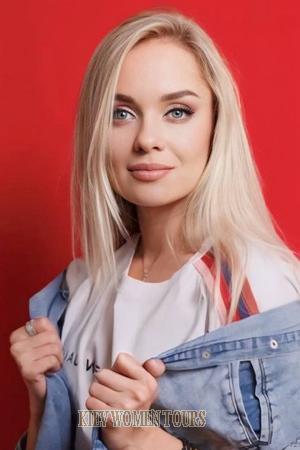 185801 - Julia Age: 37 - Ukraine