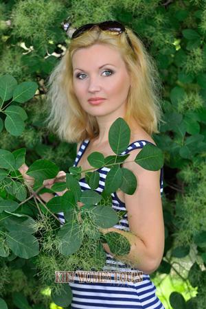 187168 - Oksana Age: 45 - Ukraine