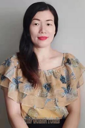 189869 - Lijuan Age: 48 - China