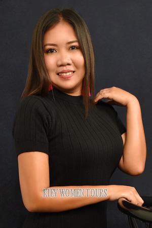 Ladies of Philippines