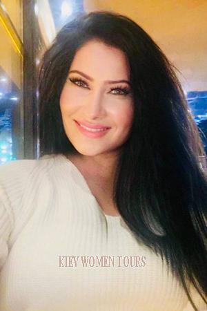 190275 - Elena Age: 47 - Ukraine