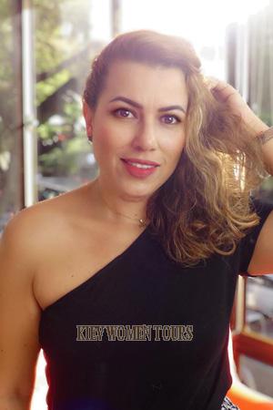 190289 - Angela Age: 48 - Colombia