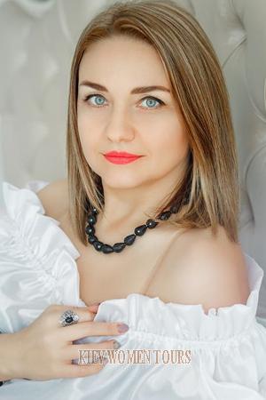 193417 - Tatyana Age: 42 - Russia