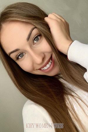 194043 - Alexandra Age: 24 - Ukraine