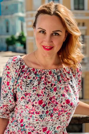 195433 - Yana Age: 47 - Ukraine