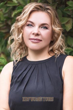 196808 - Zoya Age: 47 - Ukraine