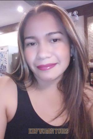 196825 - Jennidey Age: 39 - Chile