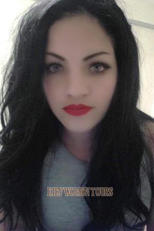 197398 - Lisandra Age: 31 - Cuba