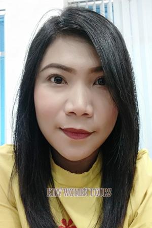 197429 - Naiyanet (Pui) Age: 41 - Thailand