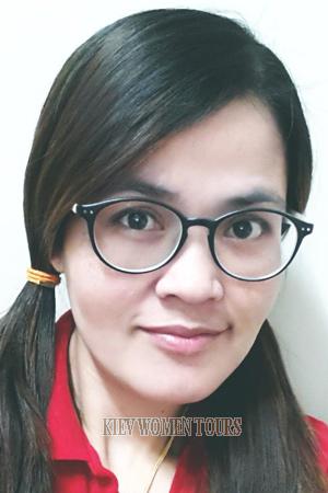 197772 - Yaowarak (Pui) Age: 44 - Thailand