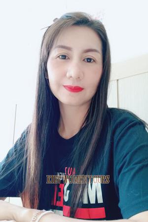 198697 - Skunrya (Jum) Age: 45 - Thailand