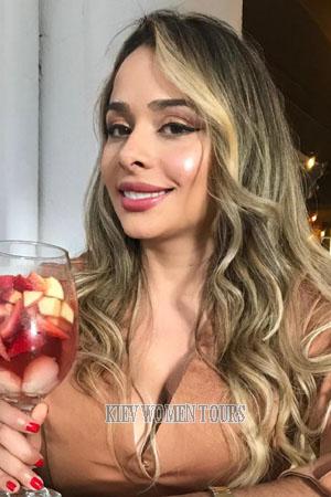 199215 - Carolina Age: 39 - Colombia