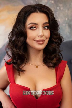 199832 - Alyona Age: 27 - Ukraine