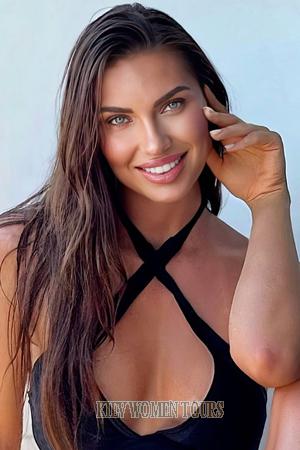 200009 - Valeria Age: 26 - Ukraine