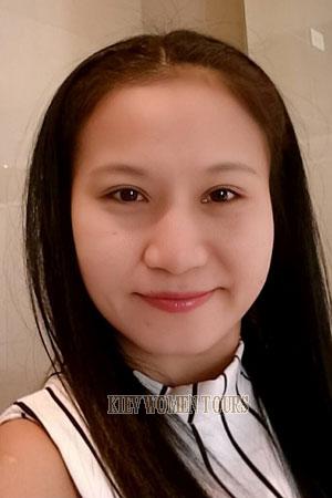 201168 - Udomporn Age: 44 - Thailand