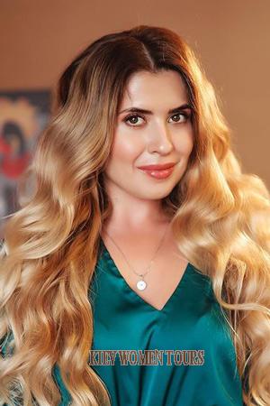 202623 - Medina Age: 29 - Ukraine