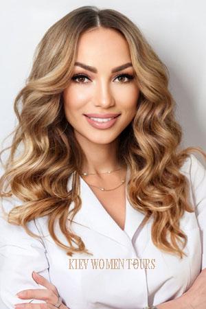 203192 - Olena Age: 48 - Russia