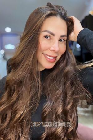 204159 - Yoana Age: 50 - Colombia