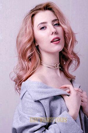 204897 - Valeriya Age: 24 - Russia