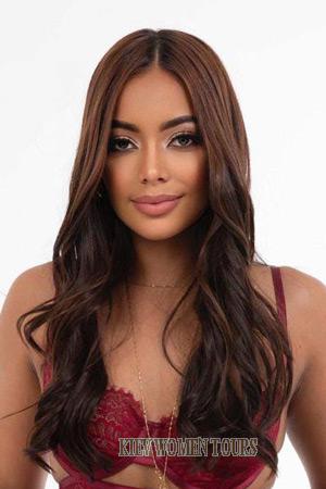 211542 - Juliney Age: 29 - Colombia