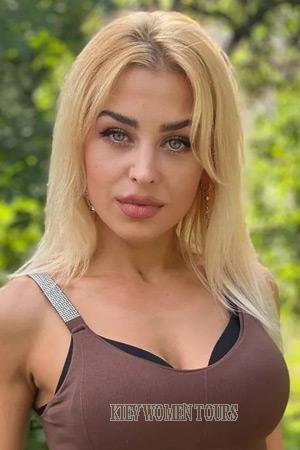 211755 - Zorina Age: 34 - Ukraine