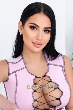 211894 - Diana Age: 23 - Ukraine