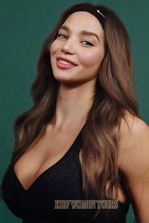 211945 - Valentina Age: 29 - Ukraine