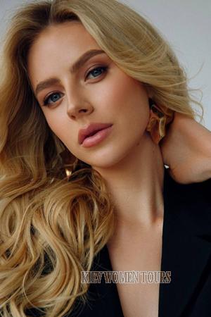 216193 - Anastasia Age: 23 - Ukraine