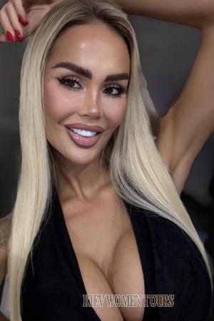 217298 - Elisabeth Age: 25 - Czech Republic