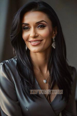 217421 - Raisa Age: 37 - Ukraine