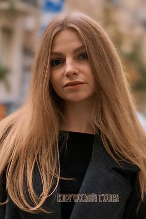 217631 - Yuliya Age: 28 - Ukraine