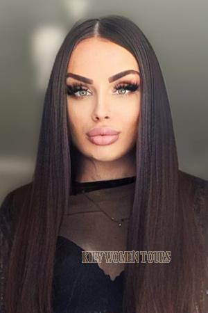 218403 - Yuliia Age: 33 - Ukraine